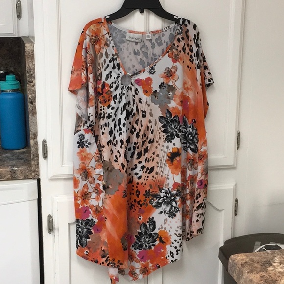 Avenue Tops - Avenue size 22/24 orange and black long blouse
